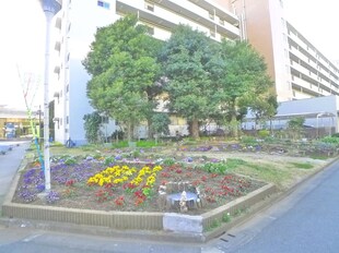 小栗原住宅１号棟（607）の物件外観写真